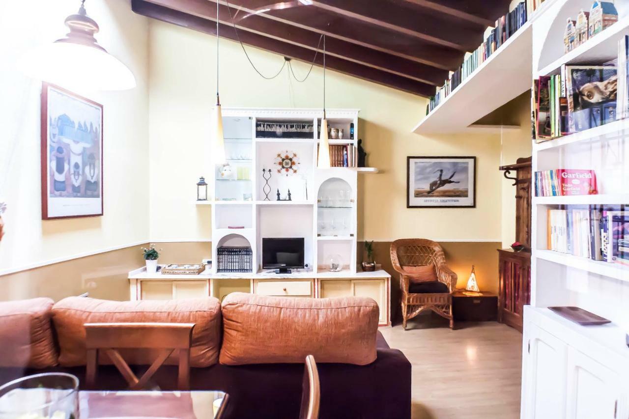 Corral De La O Triana Apartment By Valcambre Seville Exterior photo